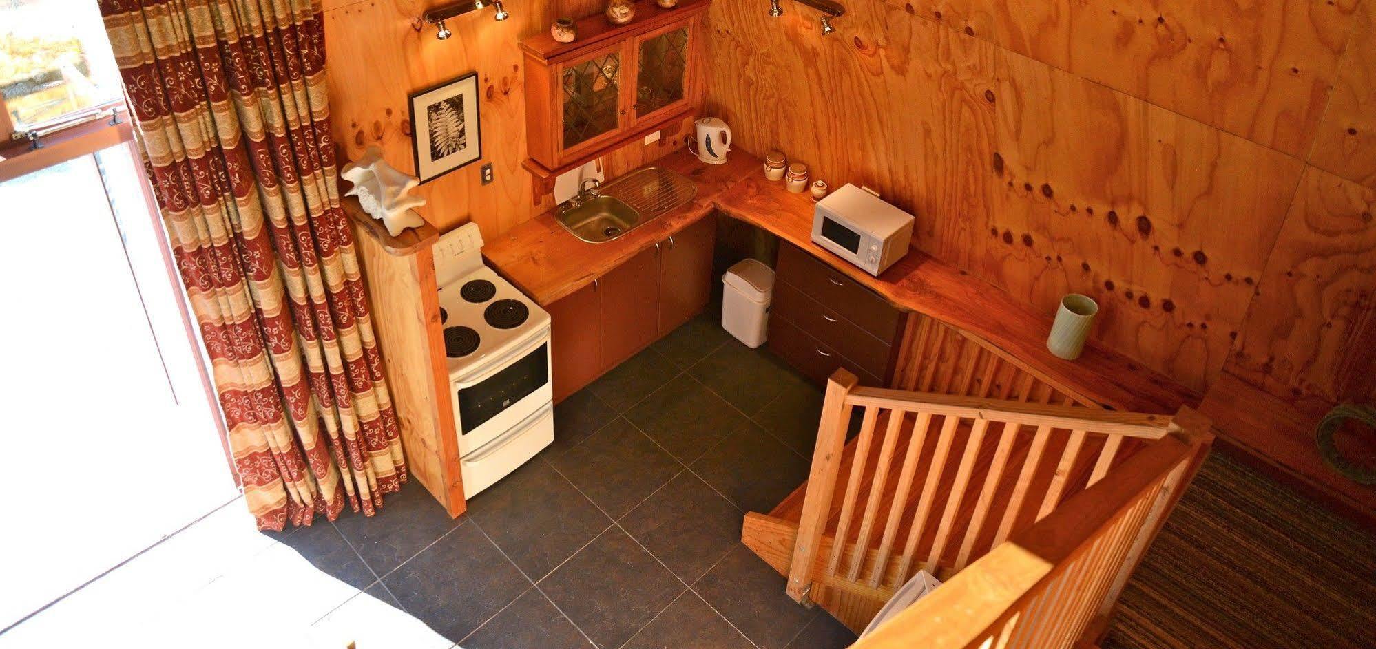 Barn Bed And Breakfast Waitati Kültér fotó